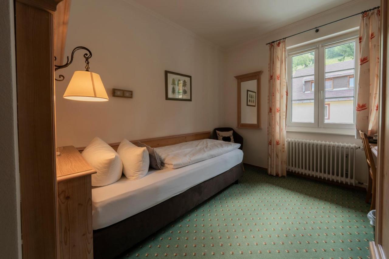 Gruener Baum Naturparkhotel & Schwarzwald-Restaurant Todtnau Eksteriør bilde