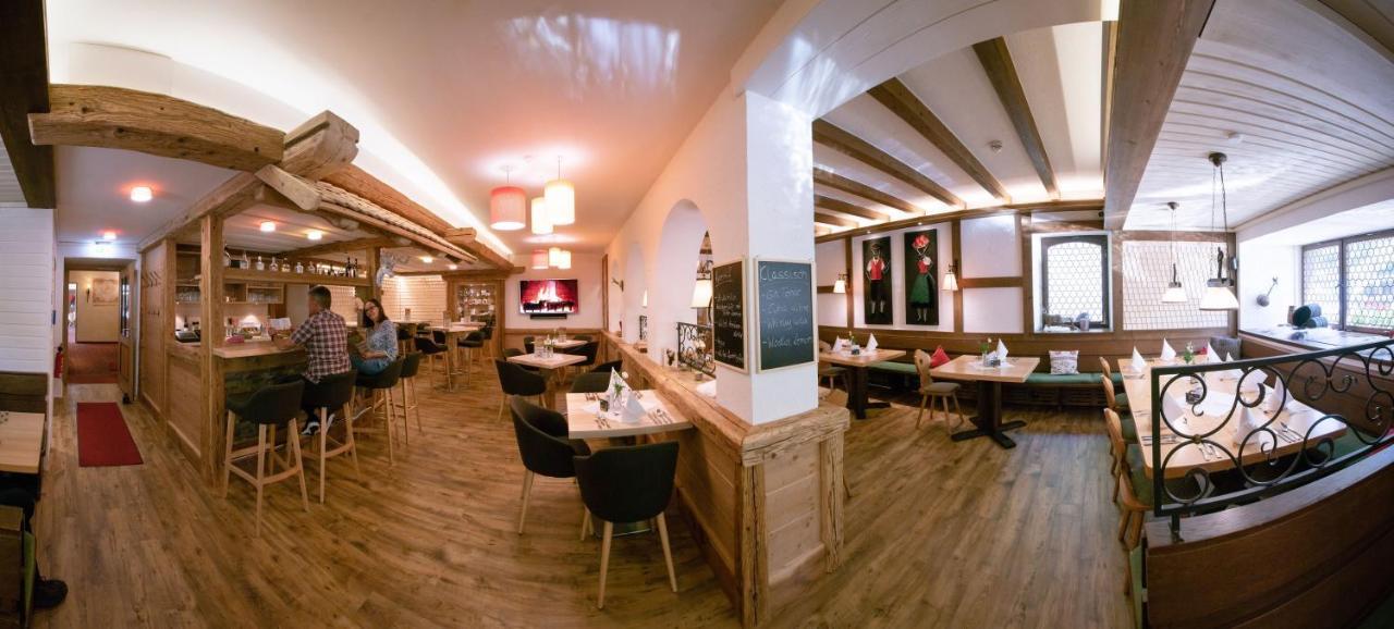Gruener Baum Naturparkhotel & Schwarzwald-Restaurant Todtnau Eksteriør bilde